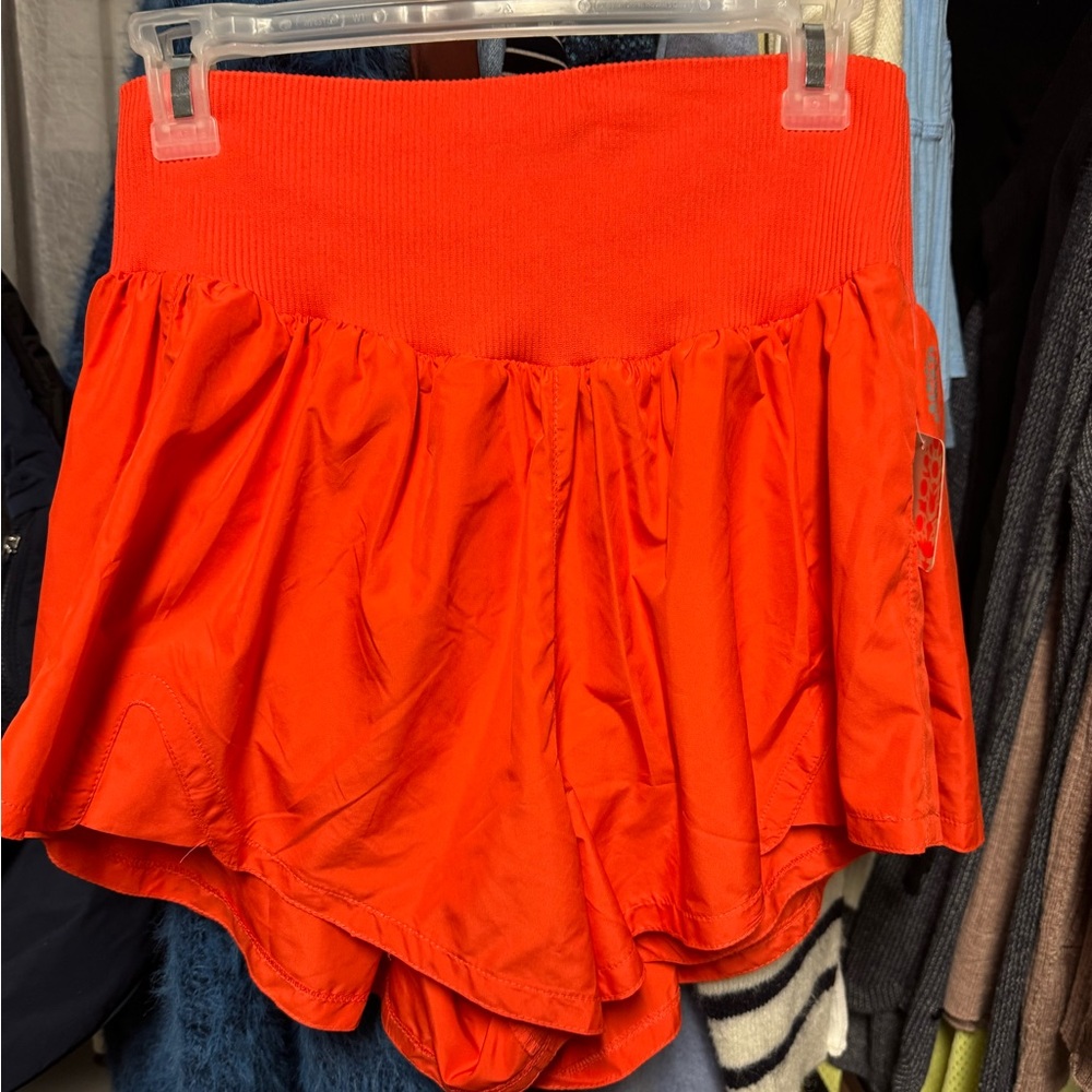 FP Movement Carpe Diem Water-Resistant Shorts - Scarlett Retail $40 NWT - Picture 6 of 7